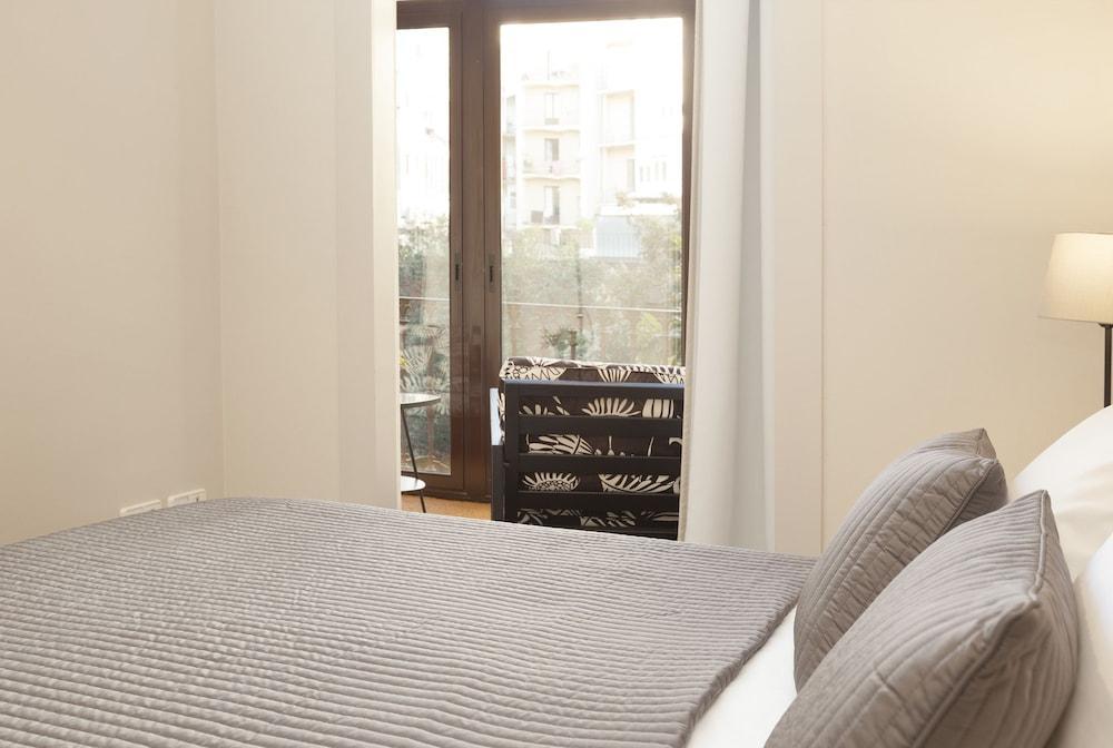 דירות ברצלונה Easy Sleep Gaudi Terrace מראה חיצוני תמונה
