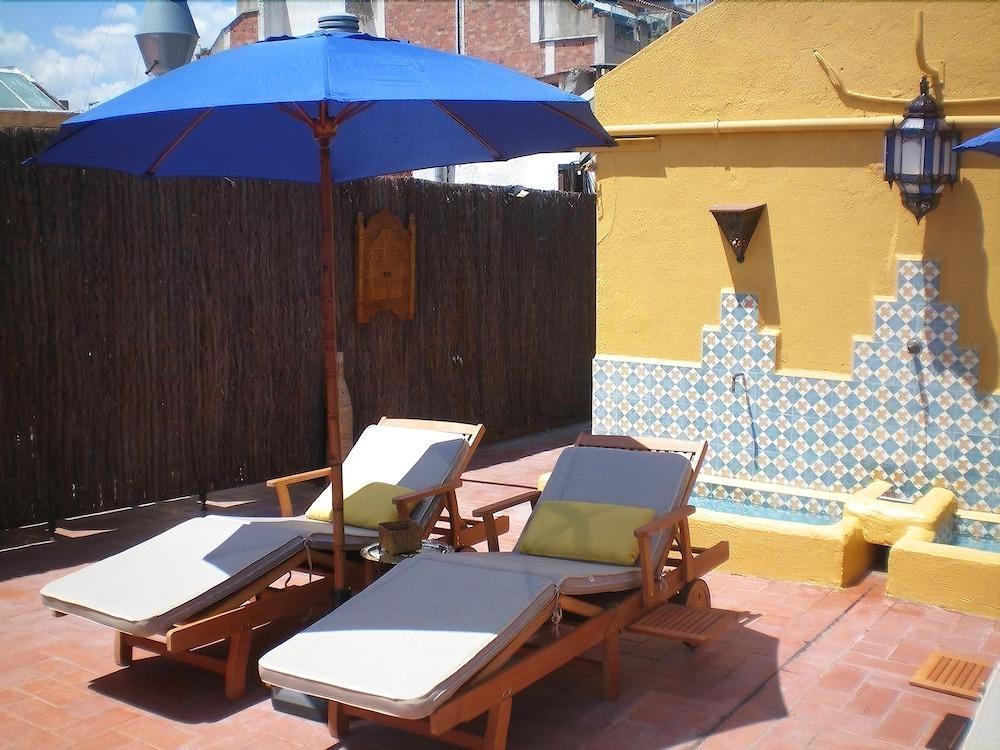 דירות ברצלונה Easy Sleep Gaudi Terrace מראה חיצוני תמונה